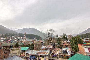 Hotel Monarch Manali